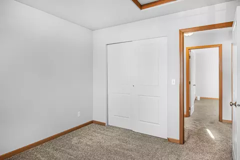 Bedroom - 1706 E Vanetta Ave, Spokane, WA 99217 photo 4 of 7
