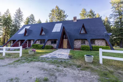 31825 N Regal Rd, Deer Park, WA 99006