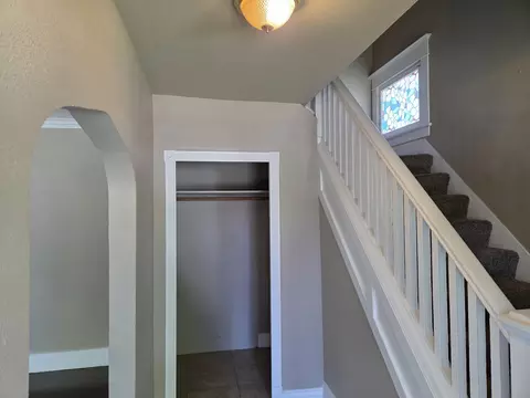 516 Ermina Ave, Spokane, WA 99207 photo 12