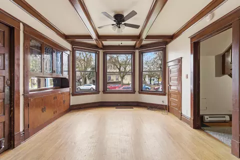 Living - 1027 W Maxwell Ave, Spokane, WA 99201 photo 6 of 8