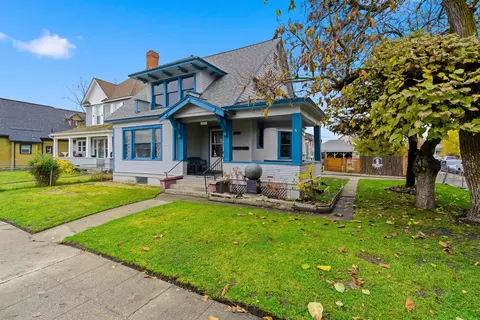 1027 W Maxwell Ave, Spokane, WA 99201