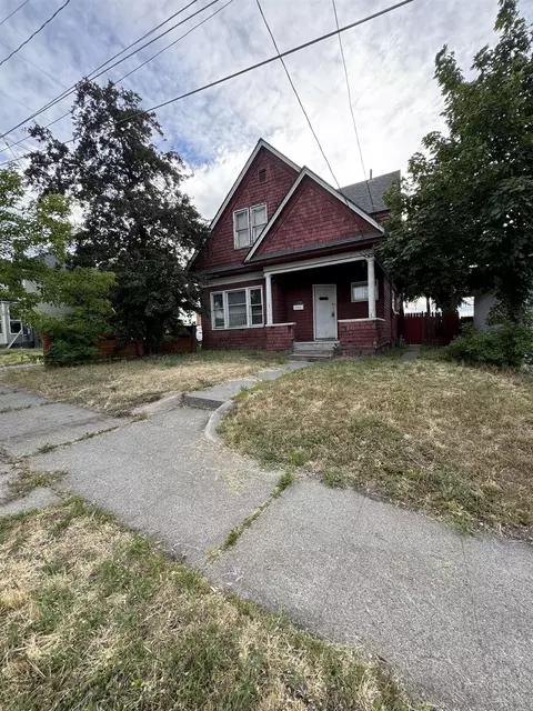1220 N Madison St, Spokane, WA 99201