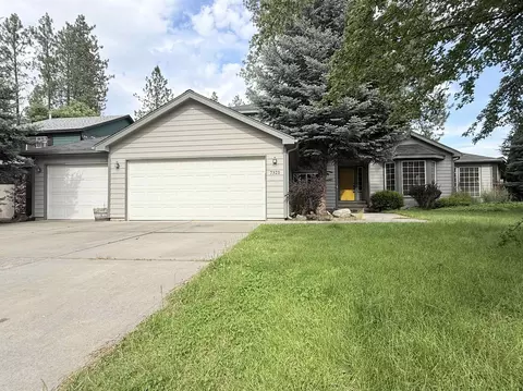 7321 W Kendick Ave, Nine Mile Falls, WA 99026