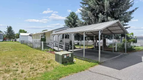2201 N Craig Rd #252, Spokane, WA 99224