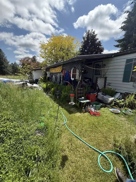 29623 N Cedar Rd, Deer Park, WA 99006