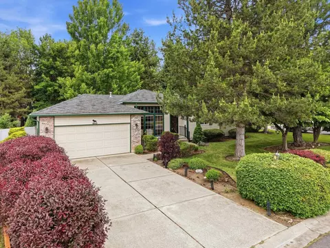 325 E Piper Glen Ct, Colbert, WA 99005 photo 6