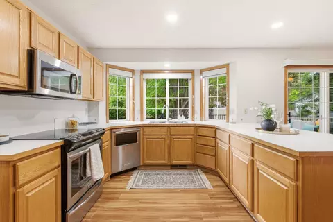325 E Piper Glen Ct, Colbert, WA 99005 photo 3