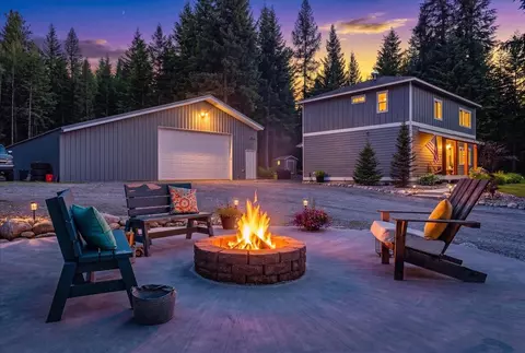 220 Dads Ln, Newport, WA 99156