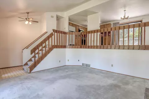 Living - 2012 E 13th Ave, Spokane, WA 99202 photo 1 of 5