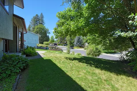 Exterior - 2012 E 13th Ave, Spokane, WA 99202 photo 8 of 9