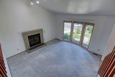 Living - 2012 E 13th Ave, Spokane, WA 99202 photo 3 of 5