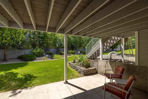 Exterior - 40 E Falcon Ave, Spokane, WA 99218 photo 4 of 10