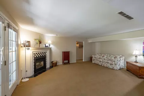 Living - 40 E Falcon Ave, Spokane, WA 99218 photo 6 of 7