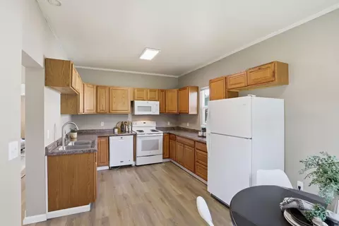 427 Euclid Ave, Spokane, WA 99207 photo 12
