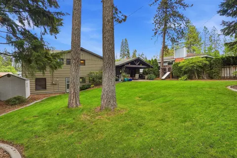 Exterior - 1922 E 36th Ave, Spokane, WA 99203 photo 8 of 8