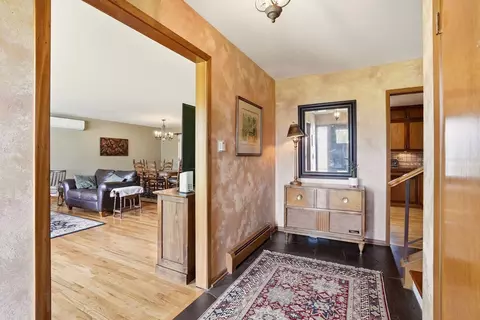 Entry Way - 1922 E 36th Ave, Spokane, WA 99203 photo 1 of 2