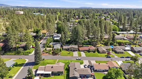 View/Area - 1922 E 36th Ave, Spokane, WA 99203 photo 4 of 6