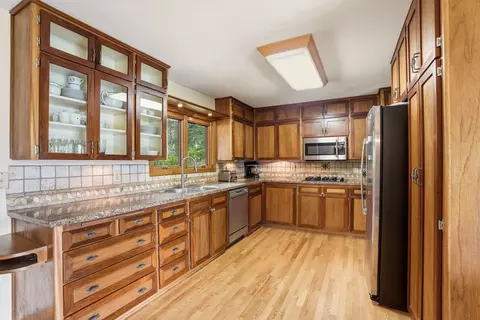 Kitchen - 1922 E 36th Ave, Spokane, WA 99203 photo 2 of 4