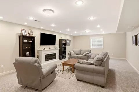 Living - 1215 E Huron Dr, Spokane, WA 99208 photo 7 of 8