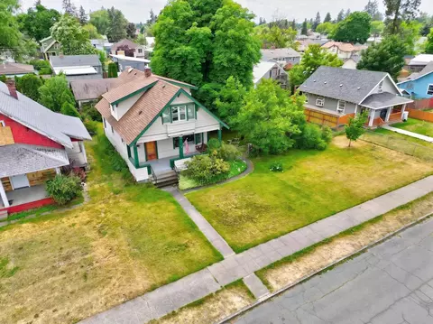 View/Area - 1118 Everett Ave, Spokane, WA 99207 photo 1 of 2