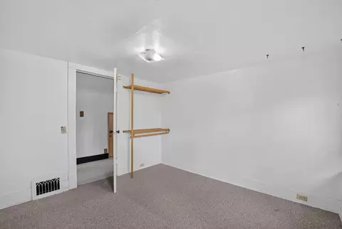 Bedroom - 1118 Everett Ave, Spokane, WA 99207 photo 6 of 8