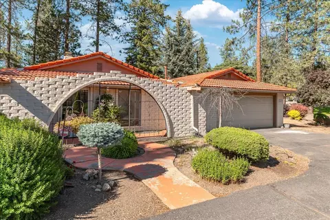 8320 N Lemon Ln, Nine Mile Falls, WA 99026