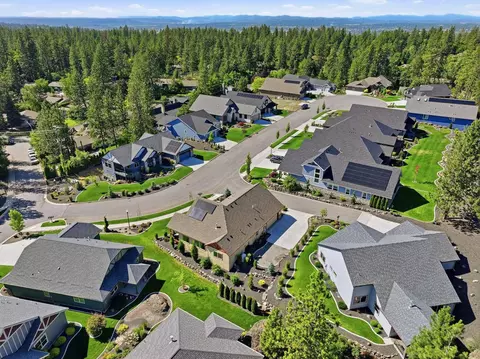 View/Area - 2106 E Aspen Ln, Spokane, WA 99205 photo 9 of 9