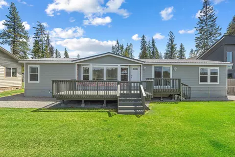 502 Levitch Rd, Newport, WA 99156