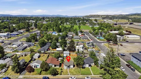 View/Area - 2927 E Columbia Ave, Spokane, WA 99208 photo 4 of 6
