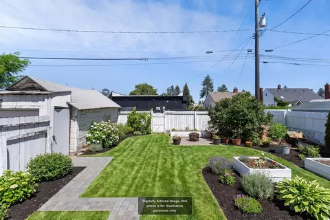 Exterior - 307 E Hoffman Ave, Spokane, WA 99207 photo 6 of 14