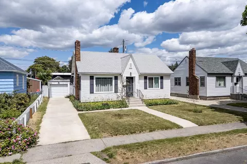 Exterior - 307 E Hoffman Ave, Spokane, WA 99207 photo 13 of 14