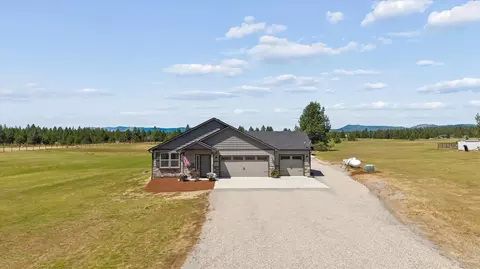 40215 N Sunnyside Ln, Deer Park, WA 99006