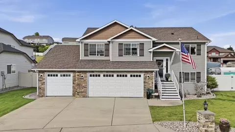 1027 S Virgil Ct, Spokane Valley, WA 99016