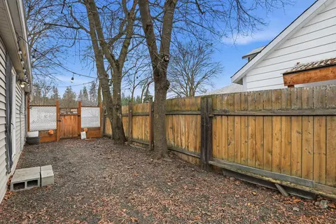 Exterior - 4519 E 7th Ave, Spokane Valley, WA 99212 photo 9 of 15
