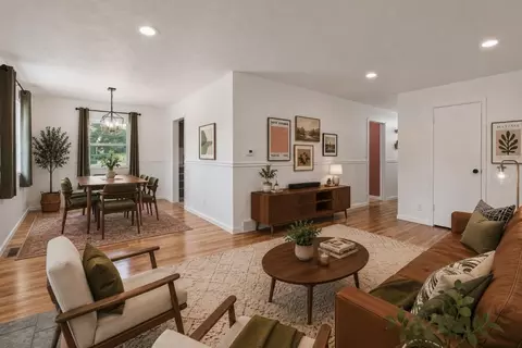 Living - 3403 E 22nd Ave, Spokane, WA 99223 photo 1 of 5