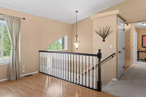 Entry Way - 4724 E 15th Ave, Spokane Valley, WA 99212 photo 2 of 2