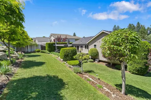 Exterior - 4724 E 15th Ave, Spokane Valley, WA 99212 photo 9 of 13