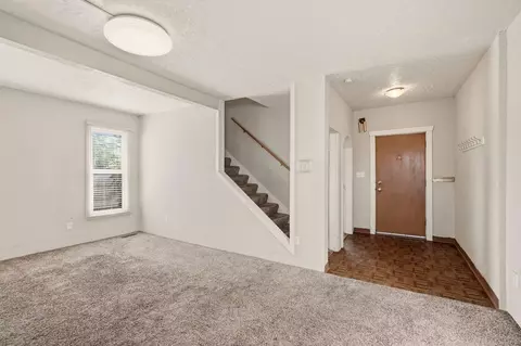 Living - 819 E Sinto Ave, Spokane, WA 99202 photo 1 of 3