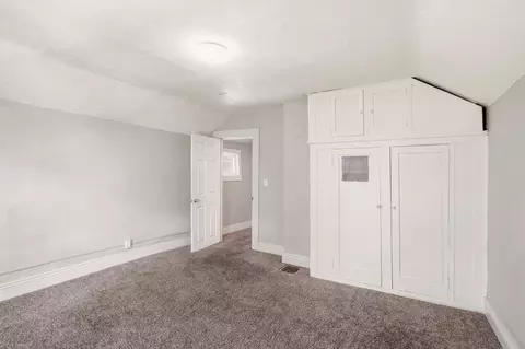 Bedroom - 819 E Sinto Ave, Spokane, WA 99202 photo 5 of 6
