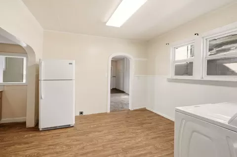 Entry Way - 819 E Sinto Ave, Spokane, WA 99202 photo 2 of 2