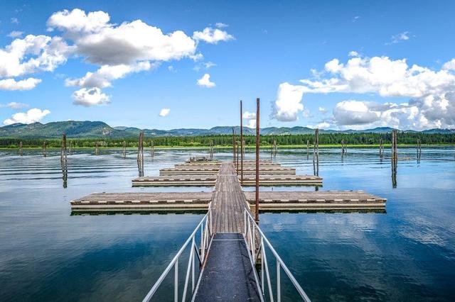 597 River Rd, Cusick, WA 99119