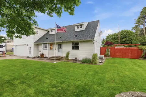 26821 Eastland Ave, Newman Lake, WA 99025