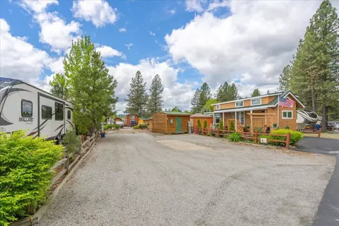 59 N Tall Pine Loop, Usk, WA 99180