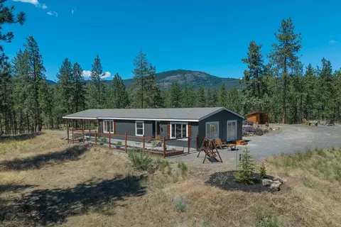 30 Sunrise Ln, Kettle Falls, WA 99141