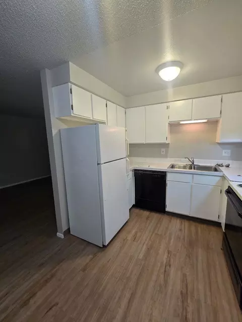 1902 Everett Ave, Spokane, WA 99207 photo 5