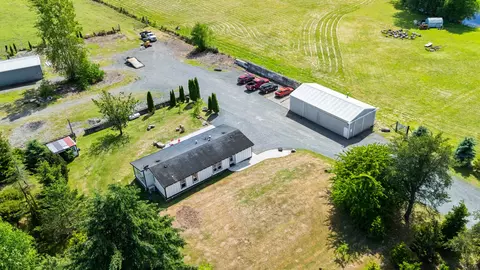 3471 Birch Bay Lynden Rd, Custer, WA 98240