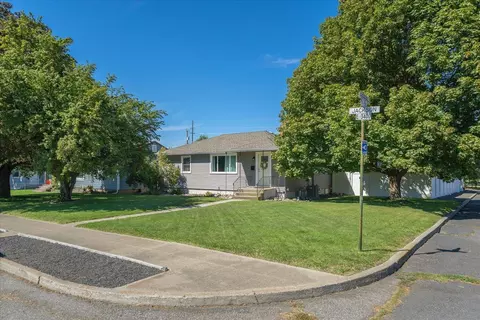 3427 E Jackson Ave, Spokane, WA 99217 photo 3