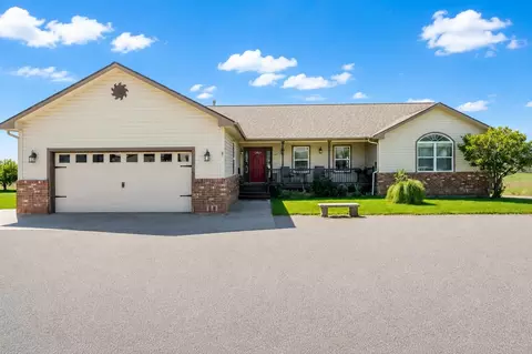8715 W Antler Rd, Deer Park, WA 99006