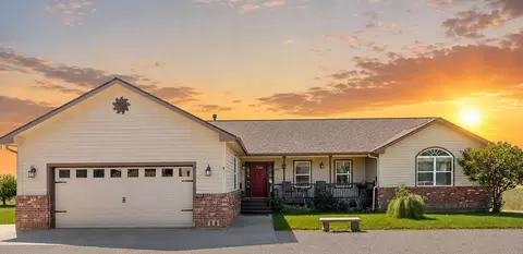 8715 W Antler Rd, Deer Park, WA 99006