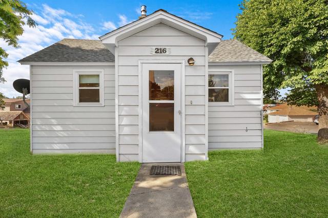 216 W Cole Ave, Wilbur, WA 99185